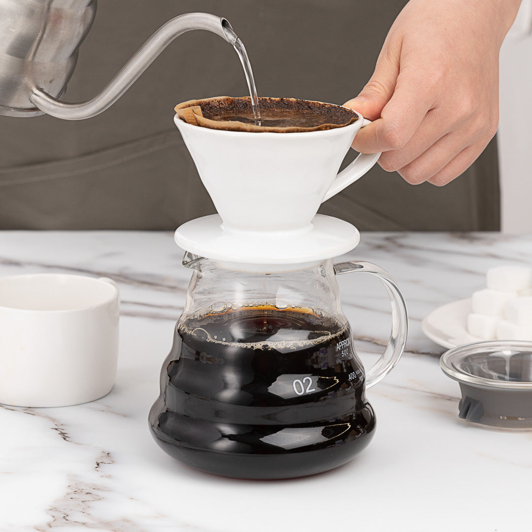 Restpresso 22 oz Round Clear Glass Range Coffee Server / Carafe - 3 1/4" x 3 1/4" x 4" - 1 count box